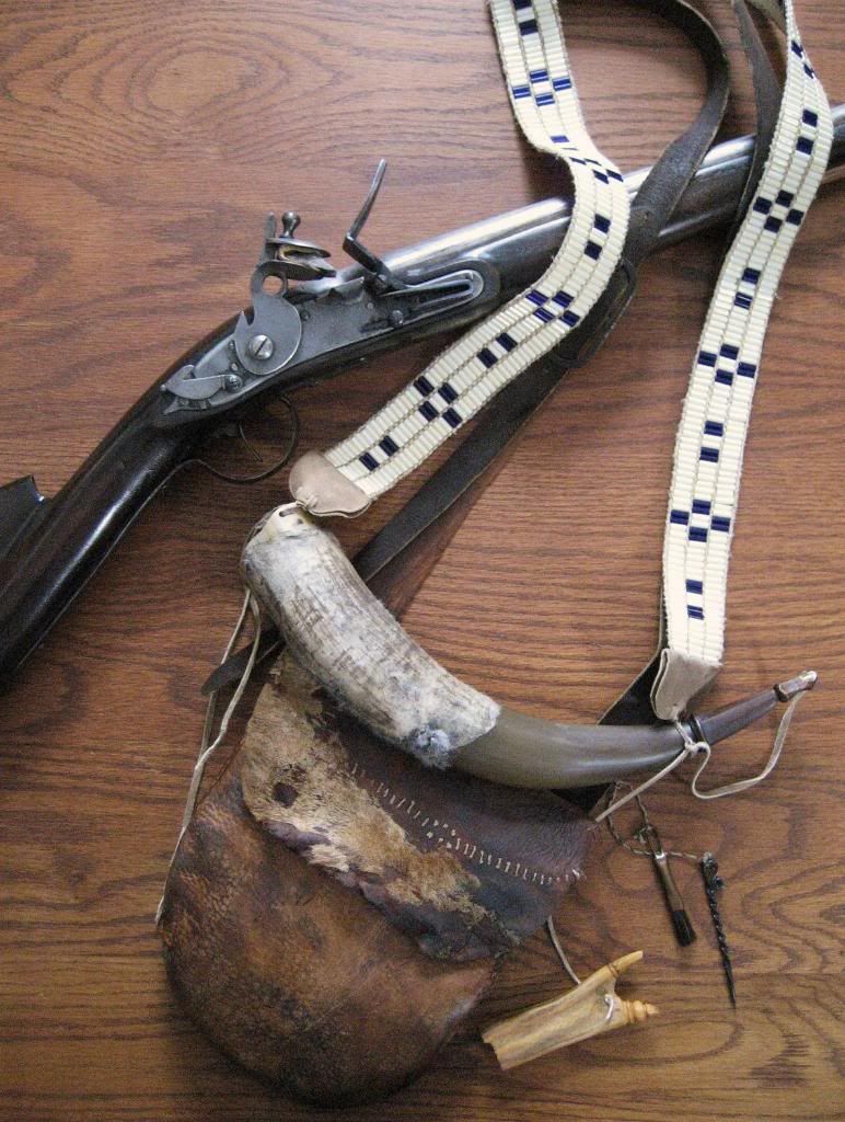 Powder horn strap photos? Traditional Muzzleloading Forum Muzzleloader Flintlock Black Powder
